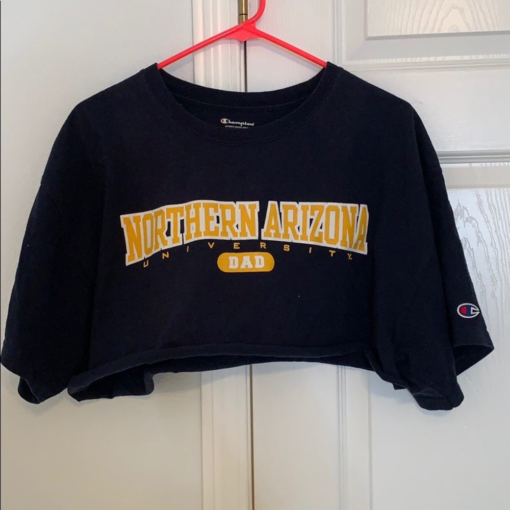 Cropped champion tee